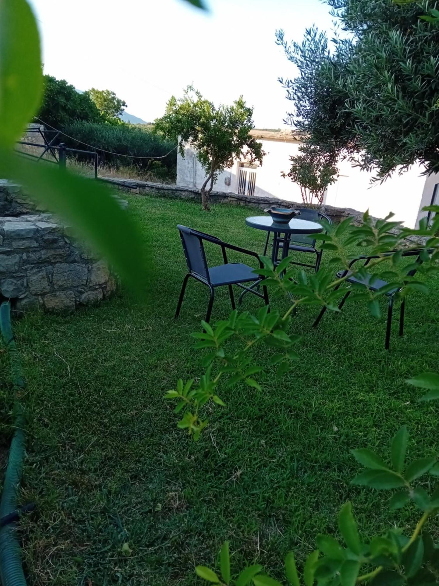 Casa Artemis Villa Platanos  Exterior photo