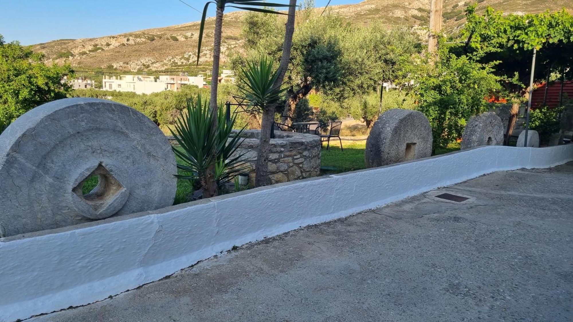 Casa Artemis Villa Platanos  Exterior photo